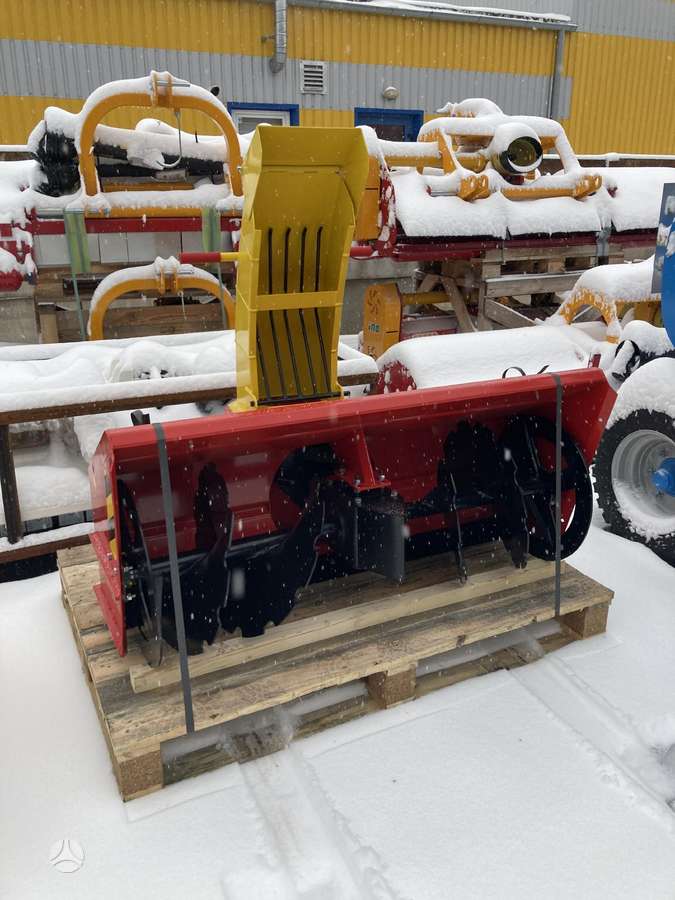-Kita- St1500, snow plows