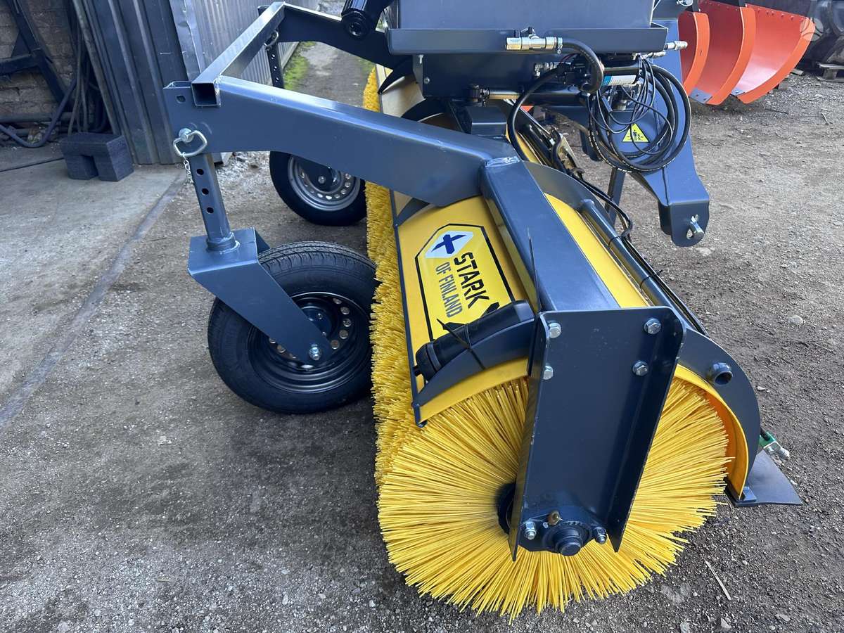 -Kita- Sweepers, šlavimo mašinos