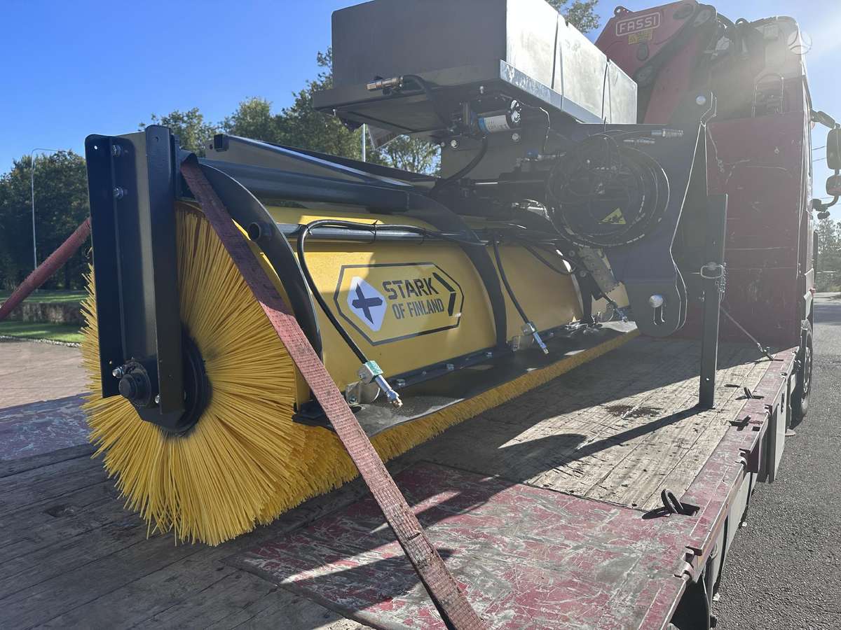 -Kita- Sweepers, šlavimo mašinos