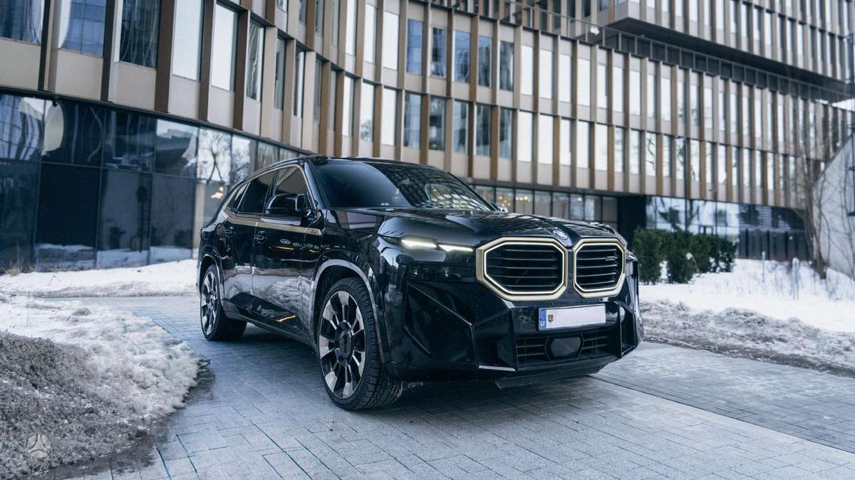 BMW XM, 4.4 l., Внедорожник / Кроссовер