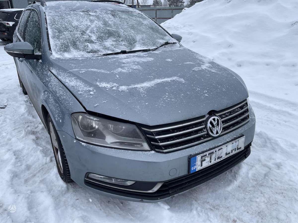 Volkswagen Passat for parts