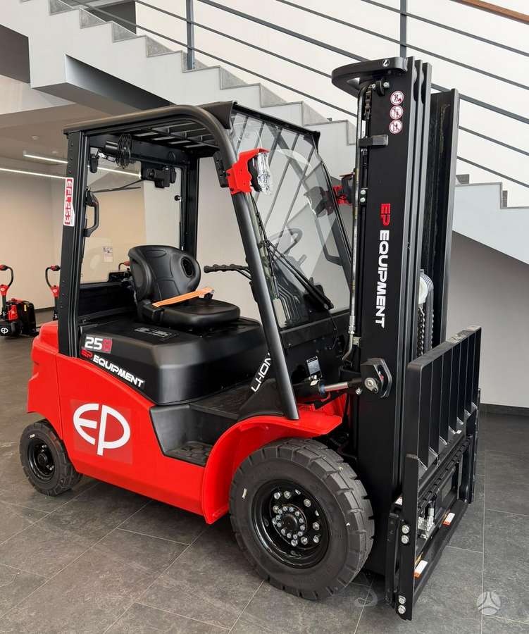 EP EQUIPMENT 11063 - EFL253, forklifts