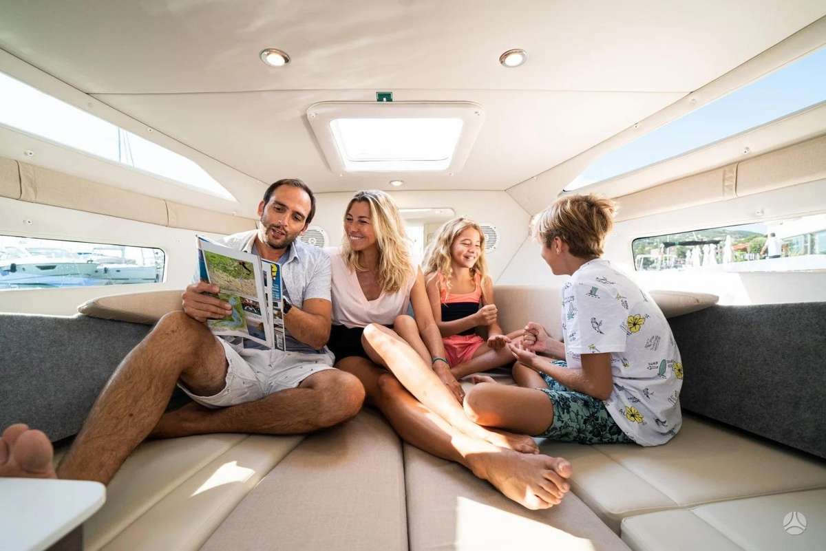 BAYLINER CIERA 8, яхты / катера