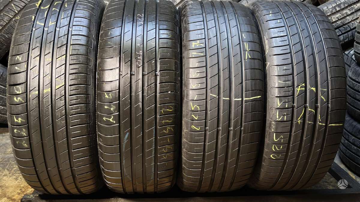 Goodyear Efficient Grip performance, vasaras 225/55 R17