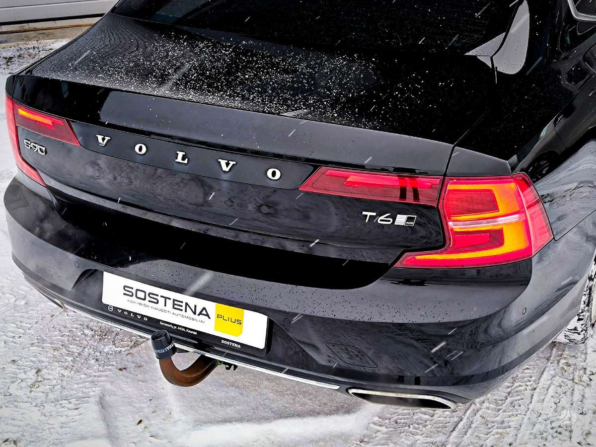 Volvo S90 - 4