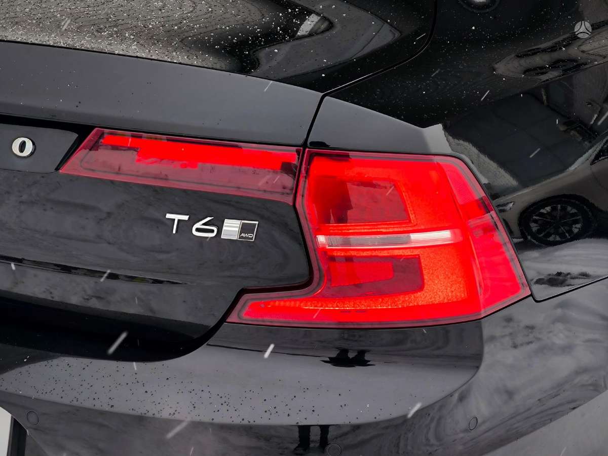 Volvo S90 - 5