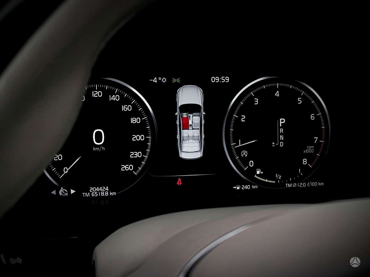 Volvo S90, saloon / sedan