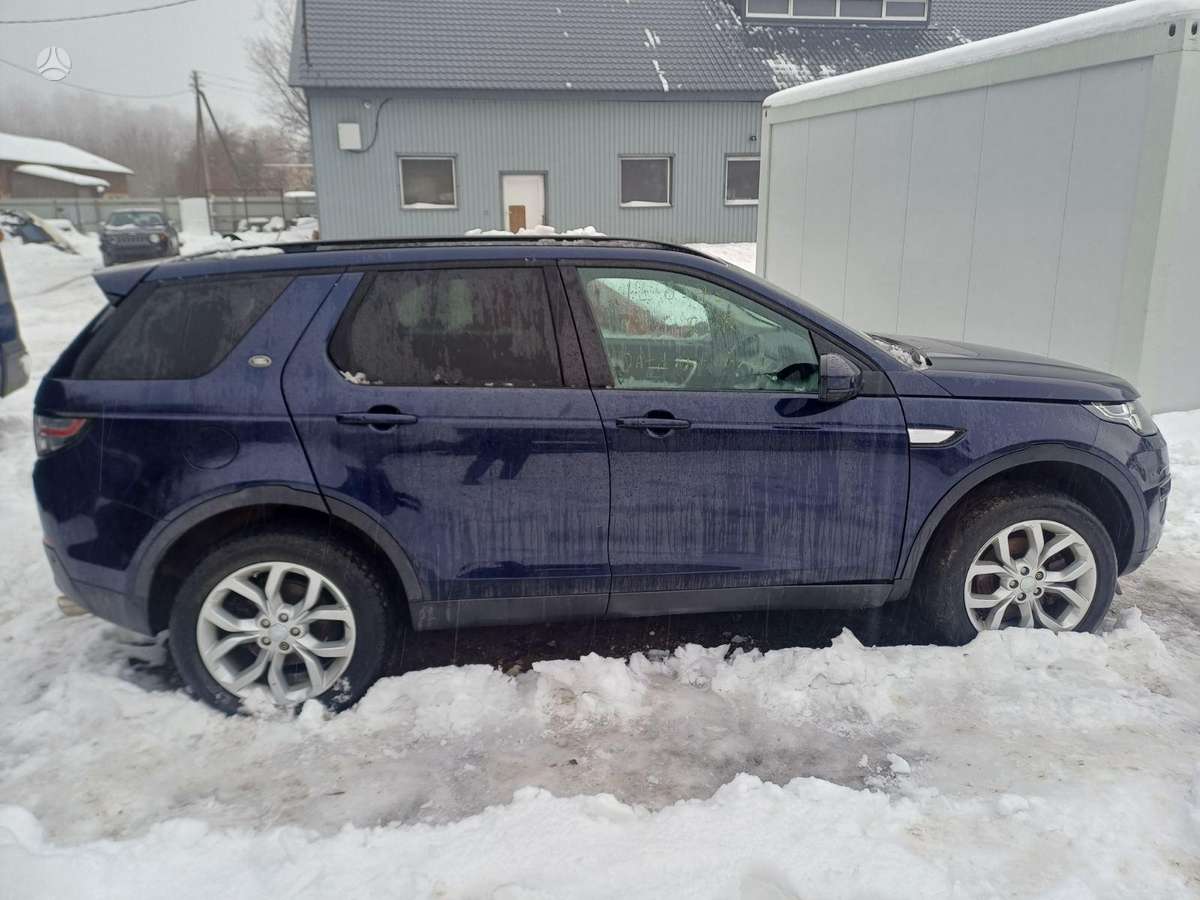 Land Rover Discovery Sport dalimis. Engine code 204dtd color code lrc 942 loire blue