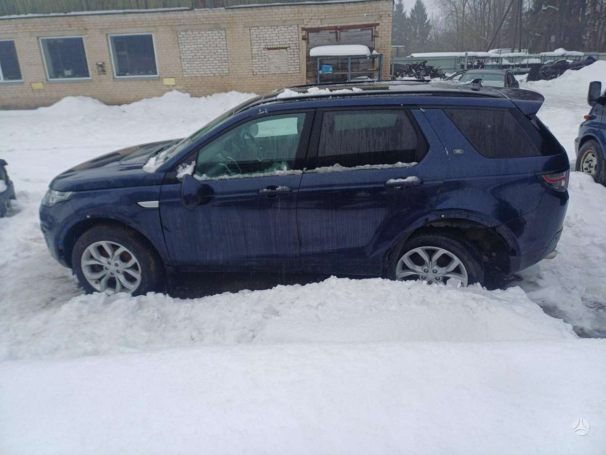 Land Rover Discovery Sport dalimis. Engine code 204dtd color code lrc 942 loire blue