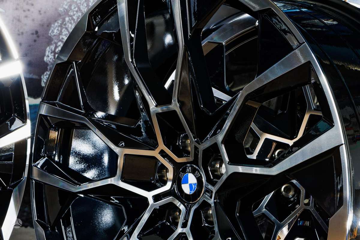 -Kita- BMW, light alloy, R22