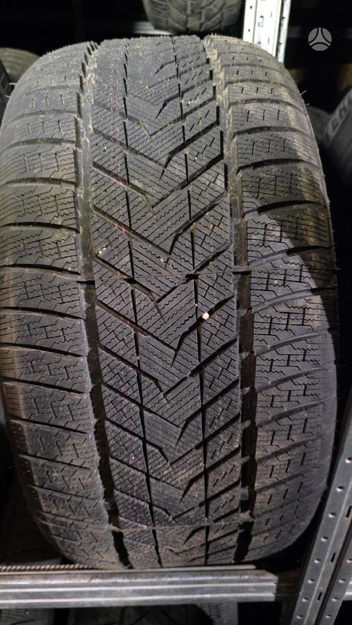 Zmax, ziemas 255/50 R20