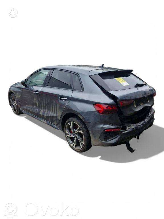 Audi A3 dalimis. S line