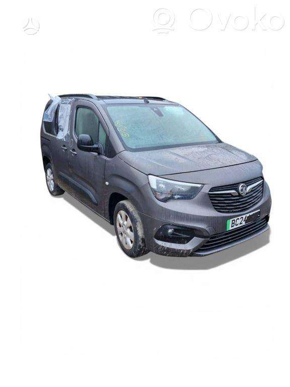 Opel Combo по частям