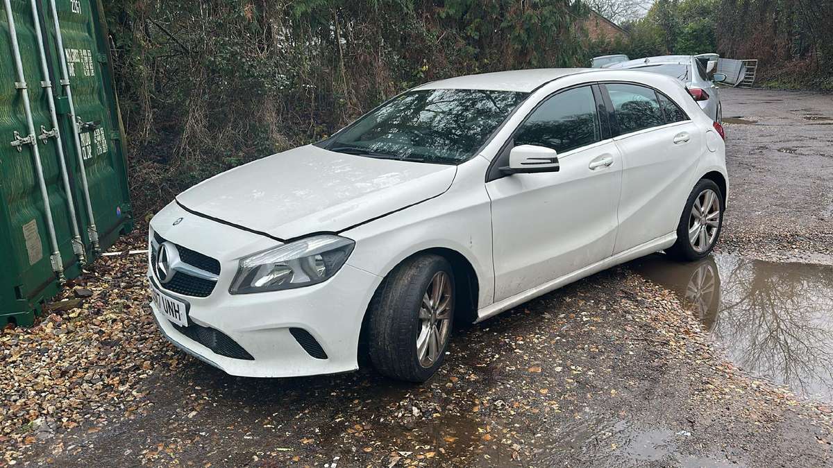 Mercedes-Benz A160 по частям