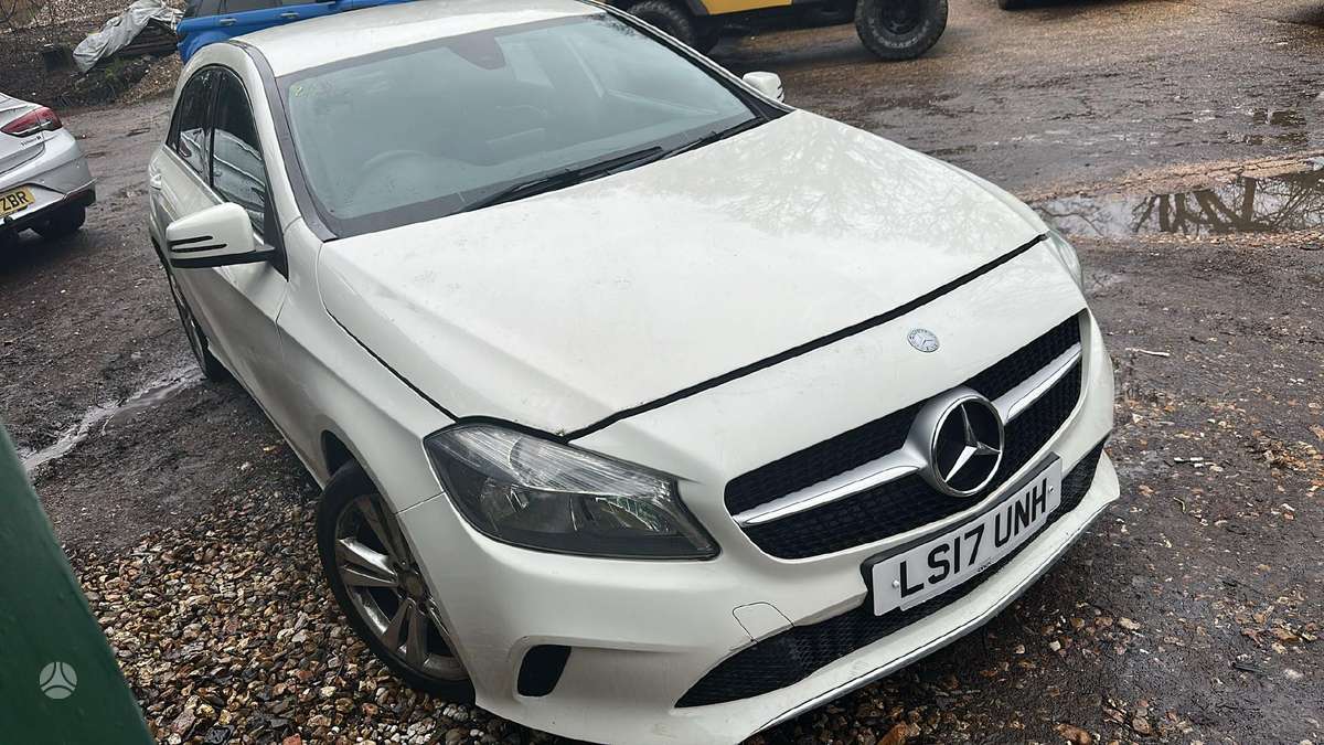 Mercedes-Benz A160 по частям