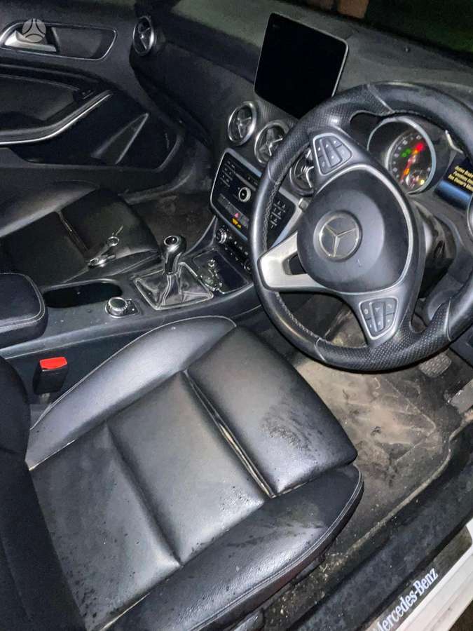 Mercedes-Benz A160 по частям