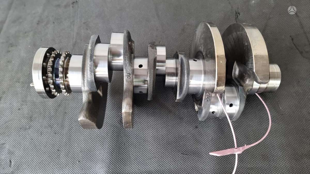 Audi A6, 059105101BH, kloķvārpsta