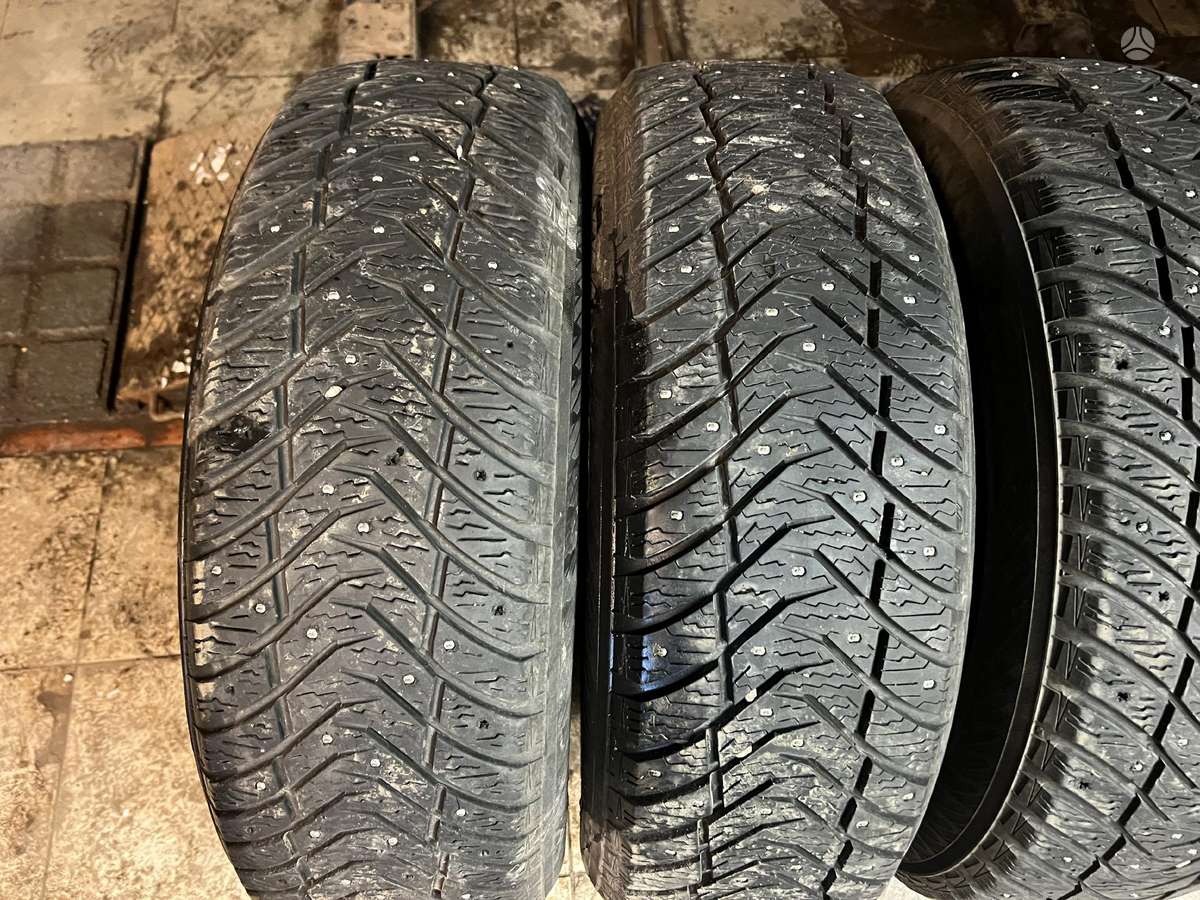 Yokohama, winter 235/65 R18