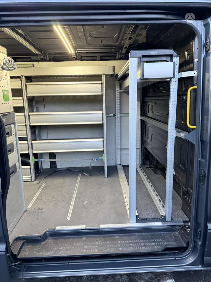 Volkswagen Crafter airbags