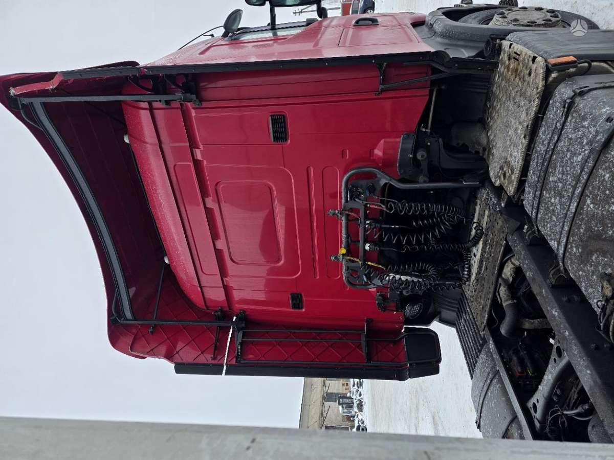Scania R410 Streamline, double sleeper