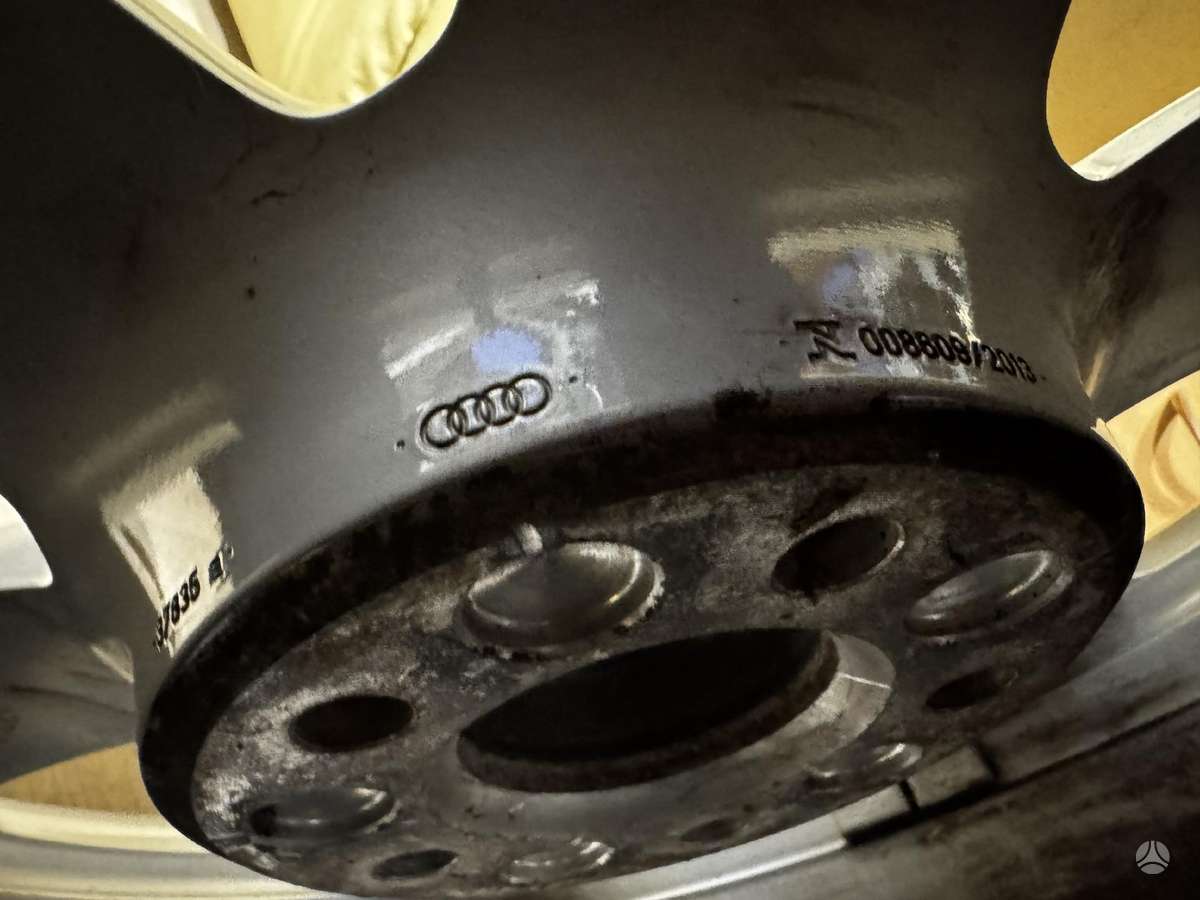Audi A6 C7 su vas. padangomis, light alloy, R17
