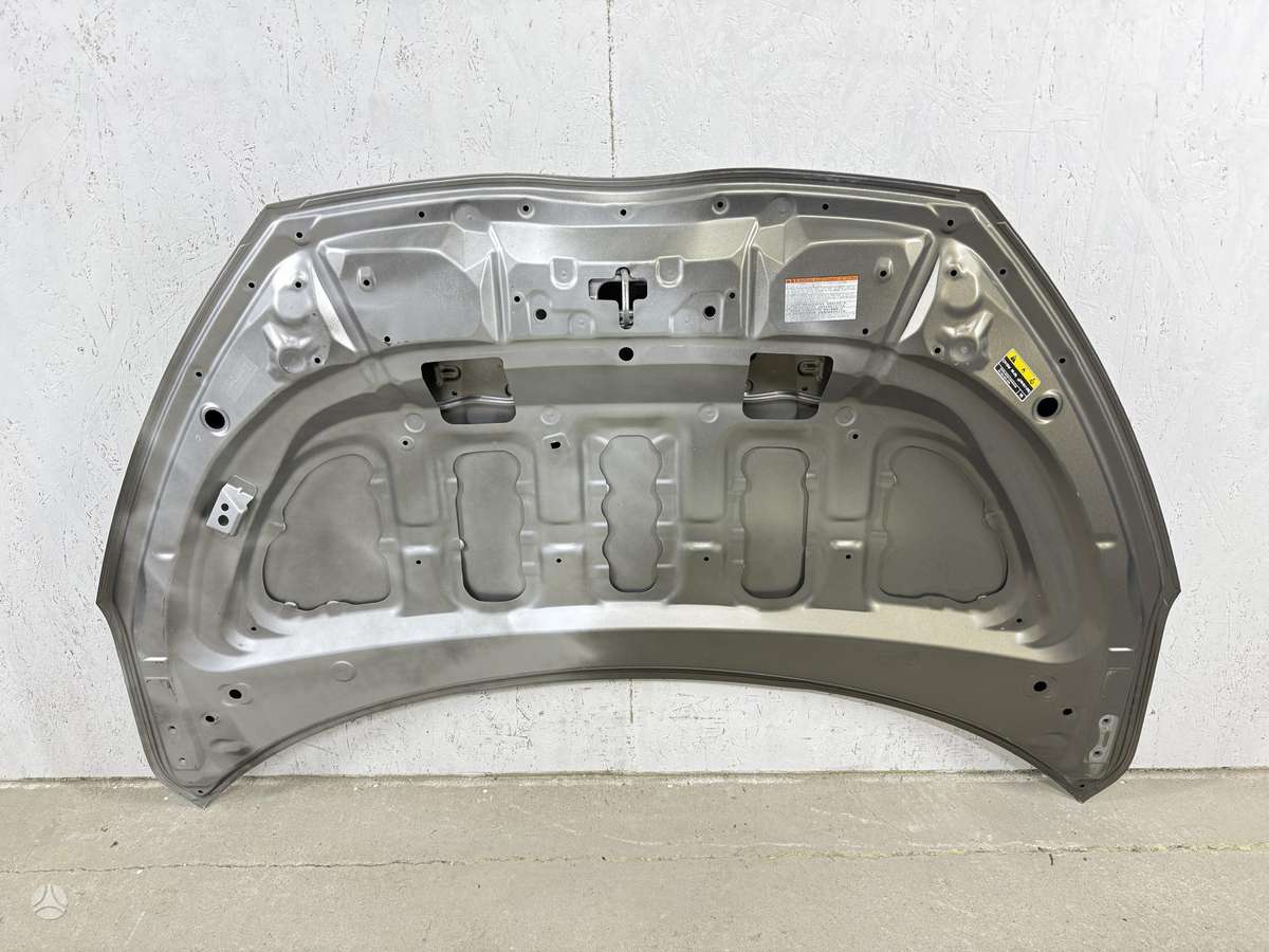 Toyota Yaris hood (front, rear)