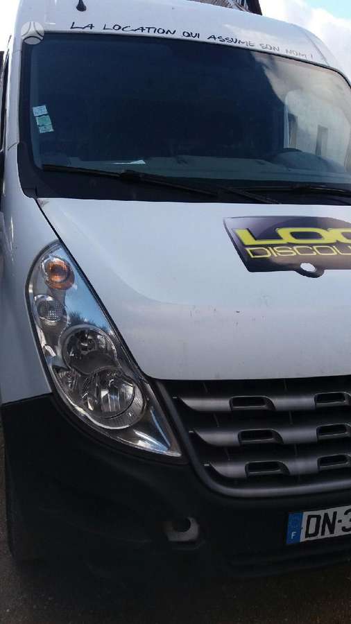 Renault Master, preču
