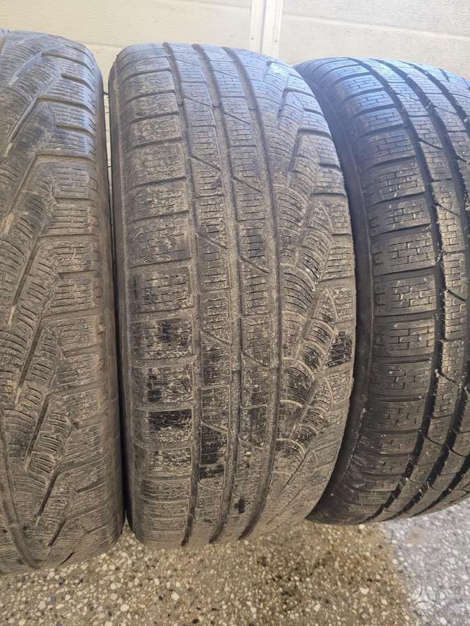 Pirelli Sodo zero serie 2, winter 235/50 R19