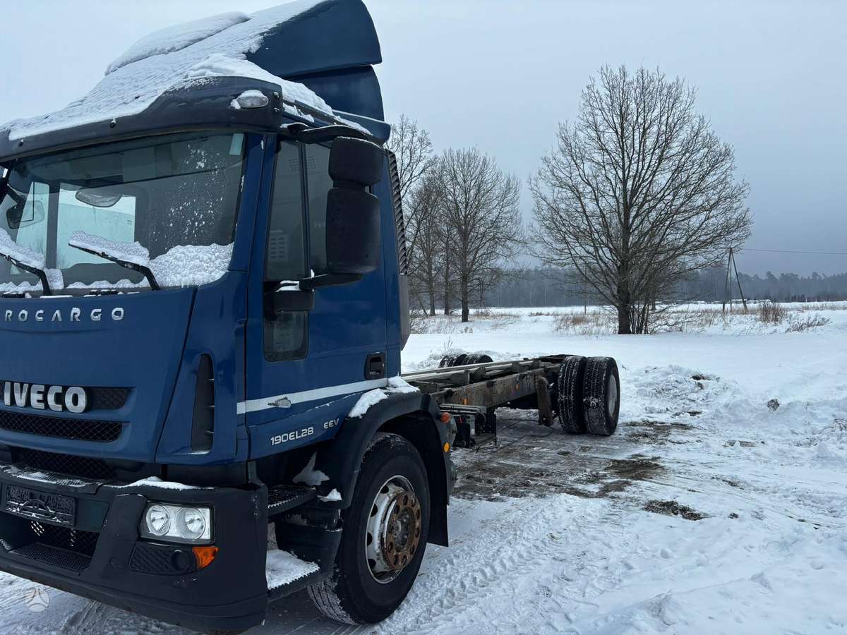 Iveco 190EL28, шасси