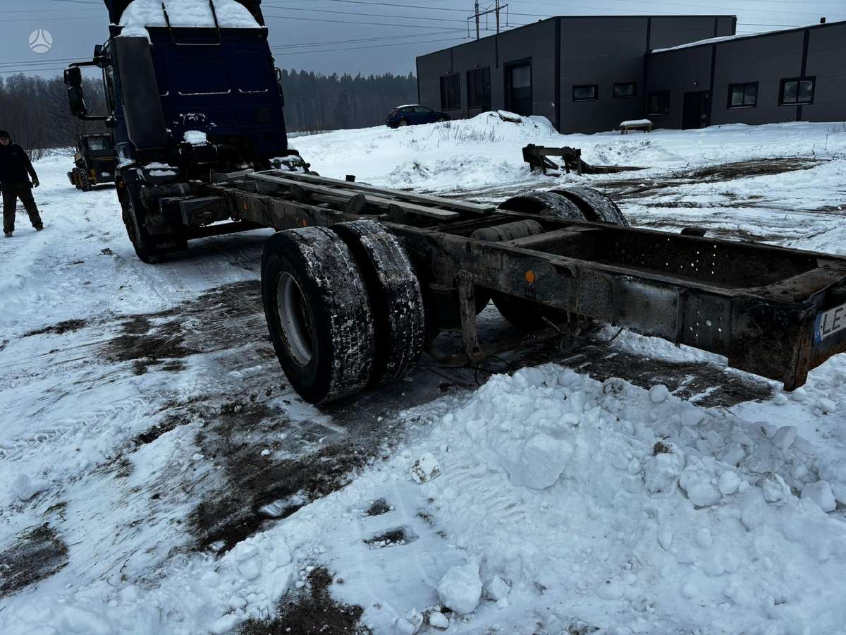 Iveco 190EL28, шасси