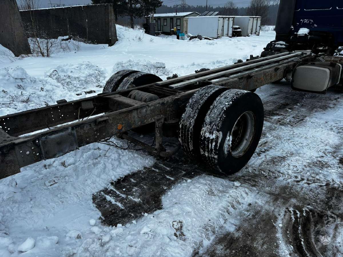 Iveco 190EL28, шасси