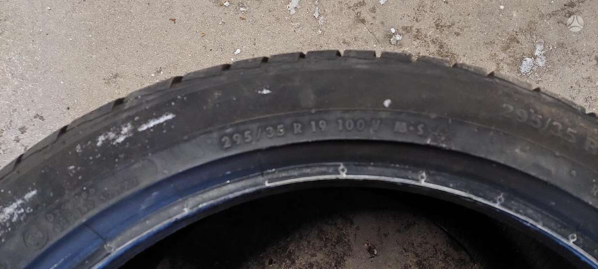 Continental, winter 295/35 R19