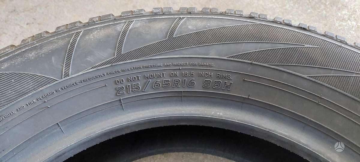 Falken, žieminės 215/65 R16