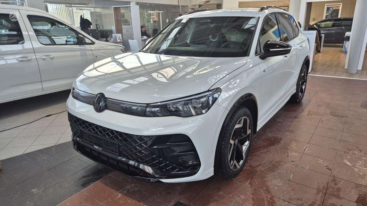 Volkswagen Tiguan, Внедорожник / Кроссовер
