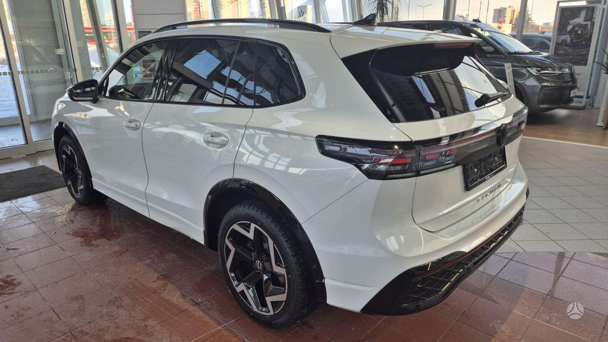 Volkswagen Tiguan, off-road / crossover