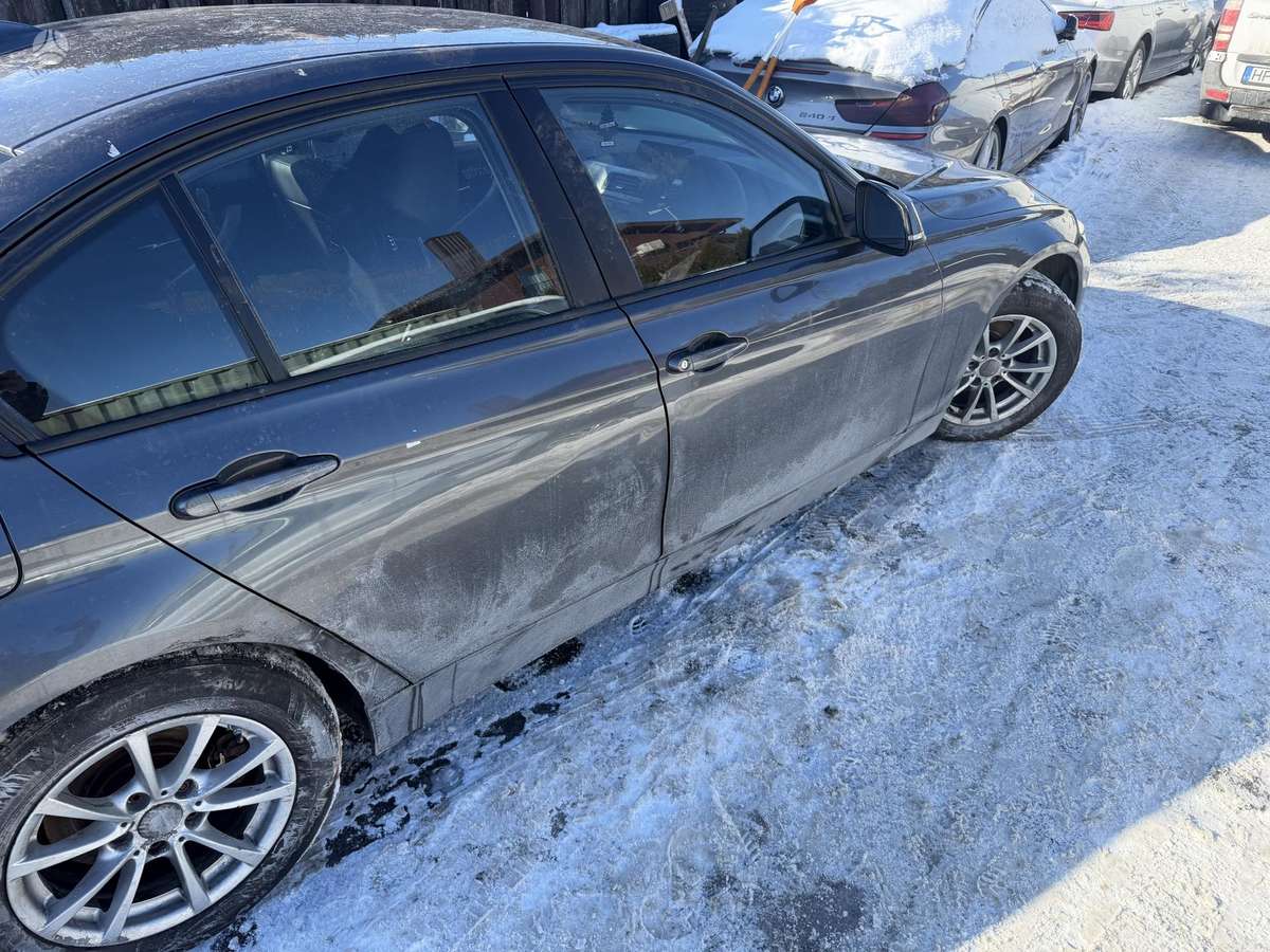 BMW 3 serija