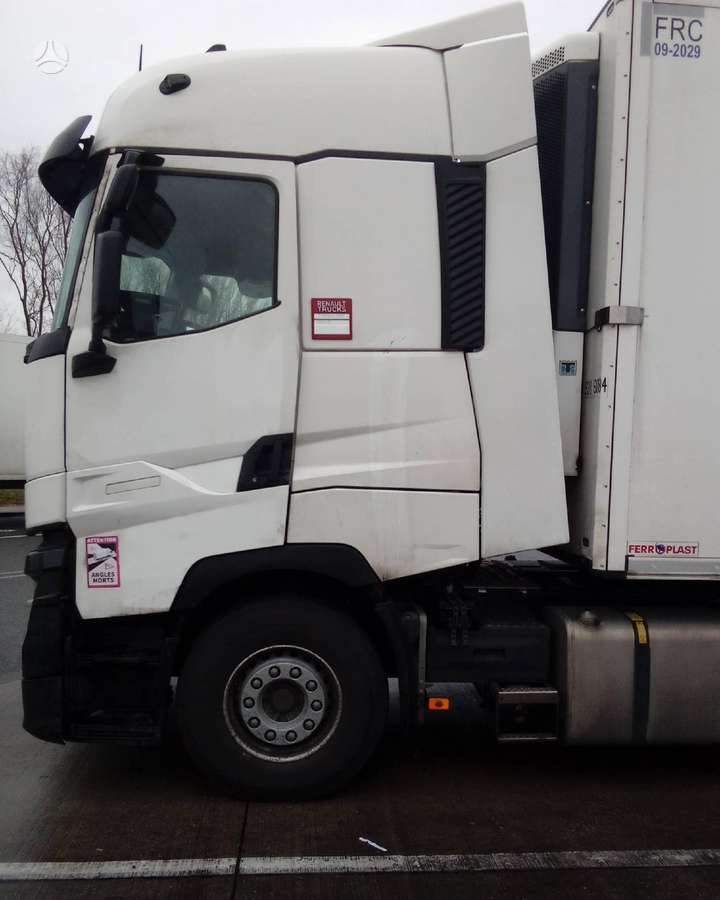 Renault T480 no turbo caupaund, double sleeper