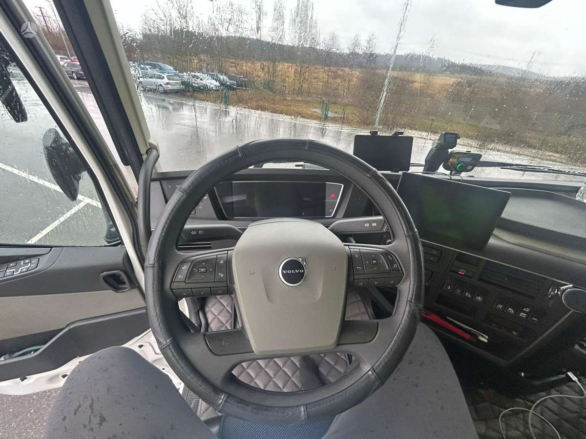 Volvo I save FH500 Retarder parccool, double sleeper
