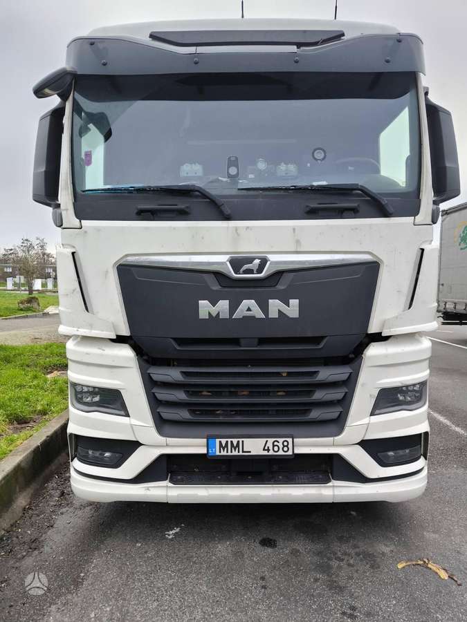 MAN TGX 18.480, double sleeper