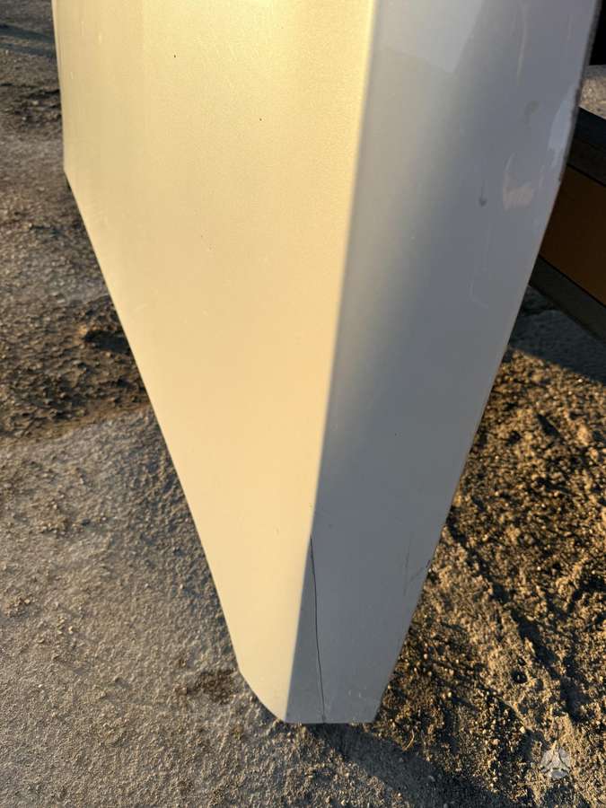 Peugeot 308 hood (front, rear), lights