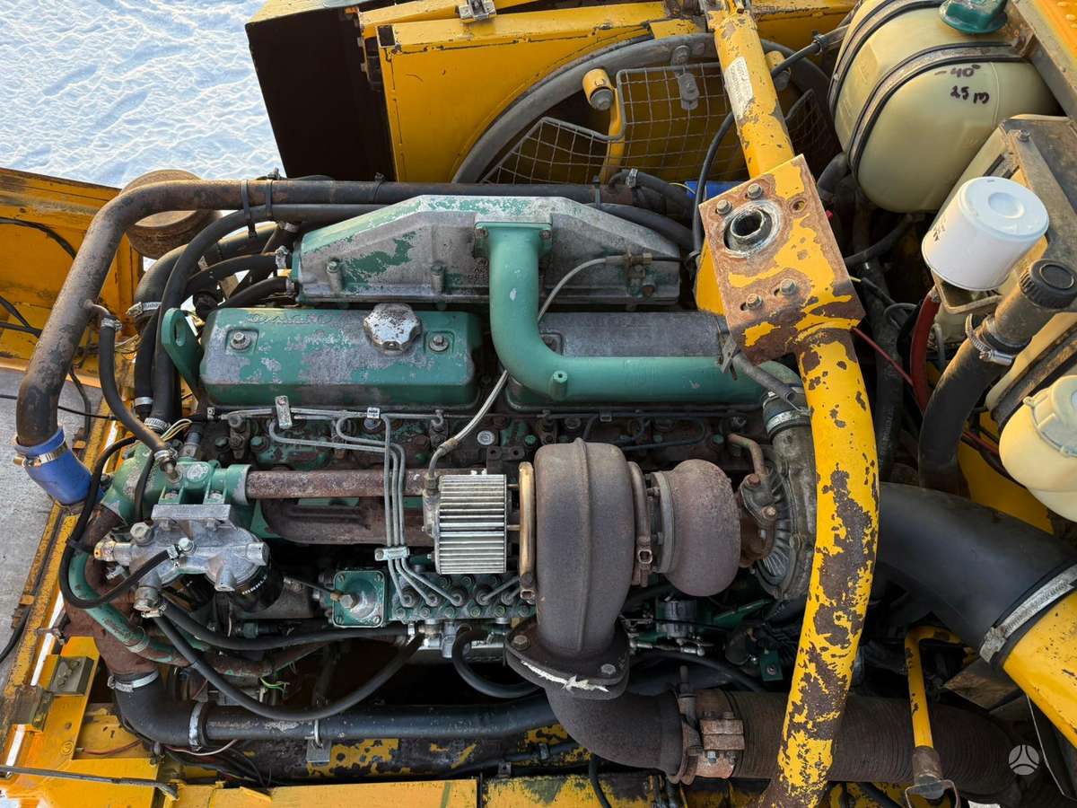 Volvo A25C, самосвалы
