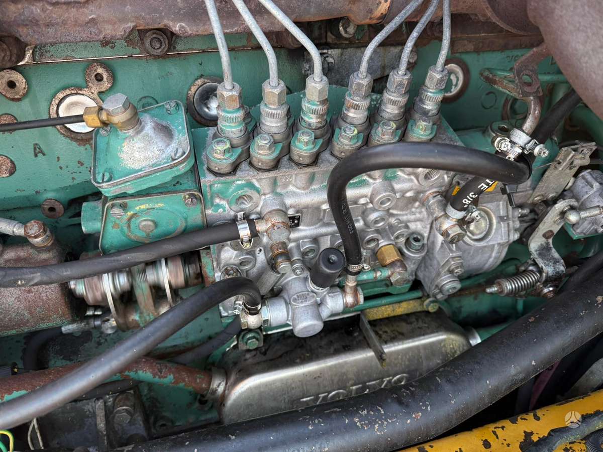 Volvo A25C, самосвалы