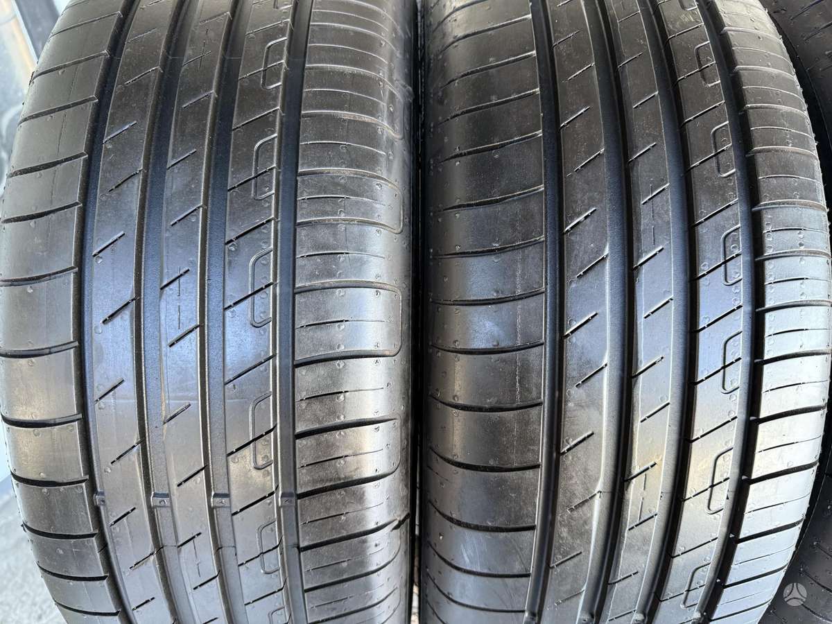 Goodyear Efficient grip performance*, летние 225/55 R17