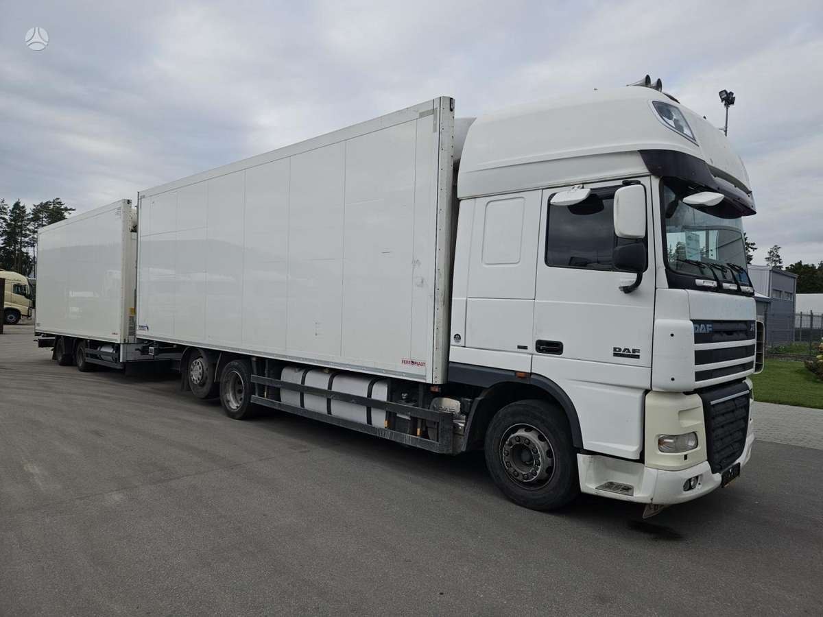 DAF FAR XF 105 with SCHMITZ, рефрижераторы