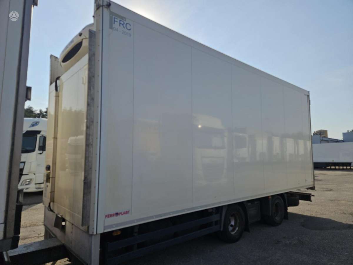 DAF FAR XF 105 with SCHMITZ, рефрижераторы