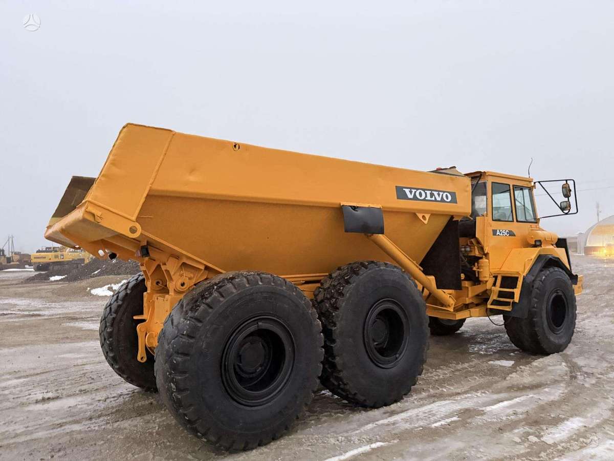 Volvo A25C, самосвалы