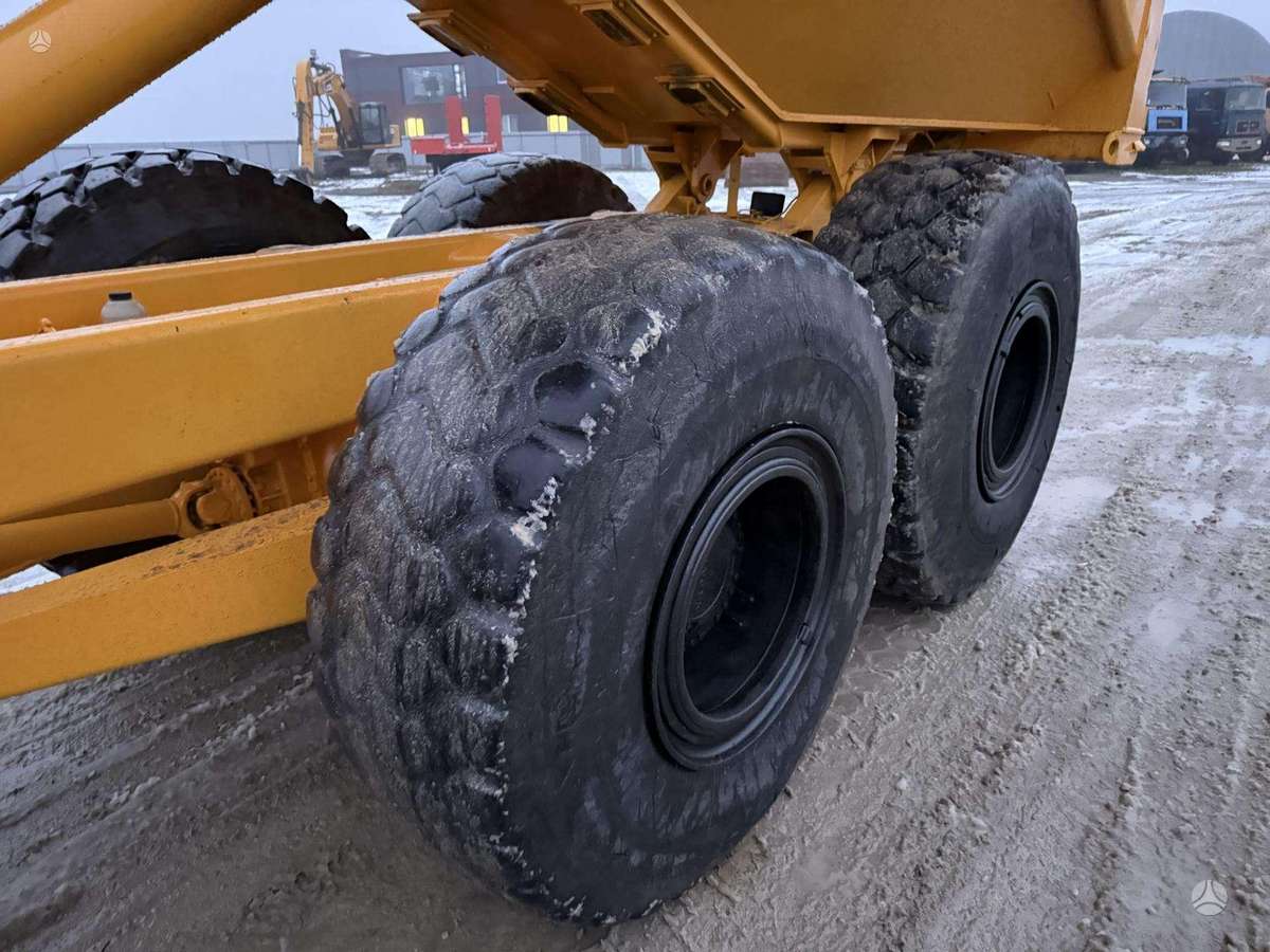 Volvo A25C, самосвалы