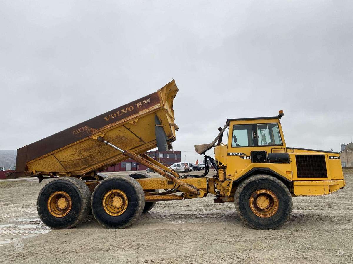 Volvo A25C, самосвалы