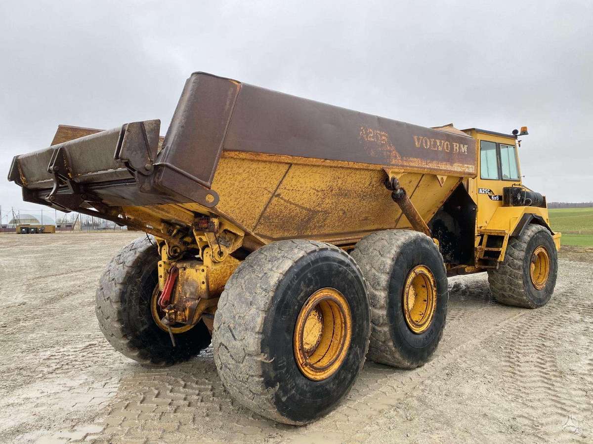 Volvo A25C, самосвалы