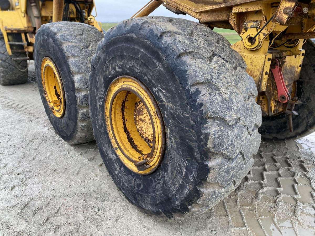 Volvo A25C, самосвалы